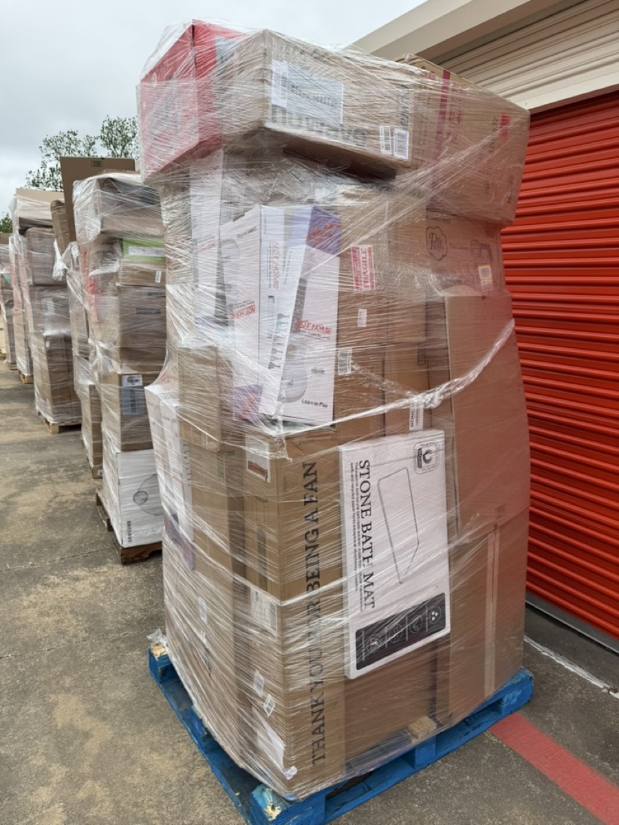Pallet of general merchandise